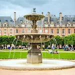 M1 - Magnificent Studio In Le Marais\'S Heart
