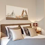 Blanc Manteau Residence