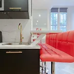 Mykeypers - Stylish & Luxury Duplex 2Br-8P - Le Marais