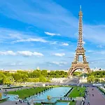 Heart Of Saint-Germain Only 3 Minutes From The Amaizing Luxembourg Gardens