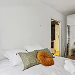 Invalides & Tour Eiffel - 1Br - Cityapartmentstay