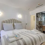 348 Ponthieu - Superb Apartment In Paris