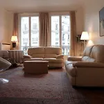 Appartement Pres De La Tour Eiffel