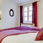 Paris St Germain Mazarine Residence