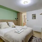 Bluestay 174 - Superb Apartment In Paris