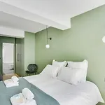 169 Suite W - Elegant Appartement A Paris