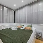 Appartement Lumineux Vaugirard A Paris 15 - 2P - Flat-Guest
