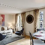Paris Louvre Design Residence