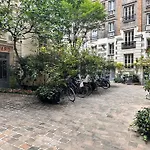 Cozy & Luxury In Heart Of Marais