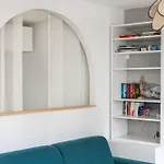 Charming Parisian Home Away From Home In The Heart Of Paris
