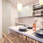Bel Appartement Pour 6 Personnes Proche Champs Elysees