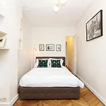 Bnbnook - Elegant 1Br With Balcony Near Notre-Dame