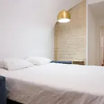 Loft 2 Bedroom Marais, Notre Dame Ac By Lcc Agency