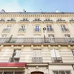 Appartement Haussmannien Etoile