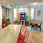 Loft Familial Au Coeur De Paris Avec Clim, Arcade Et Baby-Foot Proche Republique Et Canal St Martin