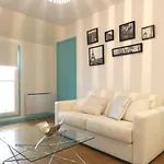 Heart Of Le Marais Apartment