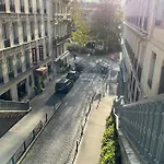 Beautiful T2 Near The Palais Garnier