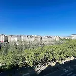 Luxurious 2 Bedrooms-View Seine River-Paris Center
