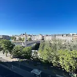 Luxurious 2 Bedrooms-View Seine River-Paris Center