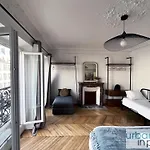 Urban Flat 99 - Spacious 6 Bdr Apartment In Paris