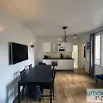 Urban Flat 99 - Spacious 6 Bdr Apartment In Paris