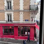 Nid Amour Montmartre