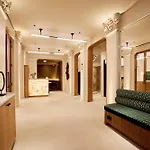 Hotel Royal Elysées