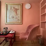 Hôtel Petit Saint-Honoré
