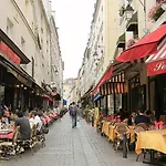 Quartier D\'Emily In Paris
