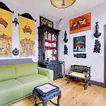 Pick A Flat\'S Townhouse In Montparnasse - Boulevard Du Montparnasse