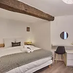 Superb Apartment In The Center Of Paris By Stusioprestige