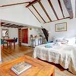 Bnbnook - Stylish 2Br - Ile St-Louis - Notre-Dame