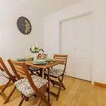 Charming Apartment Near Champ De Mars - Mobility Lease