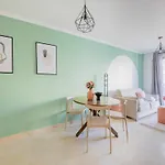 Chic Parisian 1-Bedroom Apartment In Vibrant 10Th Arr - Mobility Lease