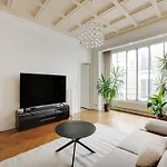 Splendid Spacious Apartment- Mobility Lease