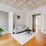 Splendid Spacious Apartment- Mobility Lease
