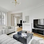 Exceptional Apartment - 3Bd 6P - Trocadero