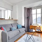 Bnbnook - Stylish 2Br - Pompidou & Hotel De Ville