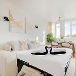 La Maison Bizot 53 By Ecoflats