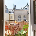 Bnbnook - Chic 1Br With Balcony - Latin Quarter