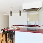 Bnbnook - Chic 1Br With Balcony - Latin Quarter