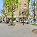 Apartment In Paris 17Th District