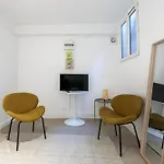 Majestic Suites - Paris 11