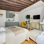 Bnbnook - Cozy Studio - Le Marais At Your Door