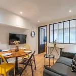 Nouveau Appartement Sacre Coeur Cottages 2