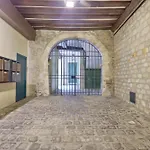 New & Design Studios In The Heart Of Le Marais