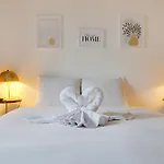 Lovely Studio In Paris