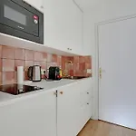 Lovely Studio In Paris