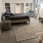 Au Coeur Du Marais, Un Joli Studio !