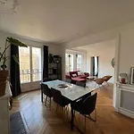 Le Spacieux - A Bastille - 22Mc
